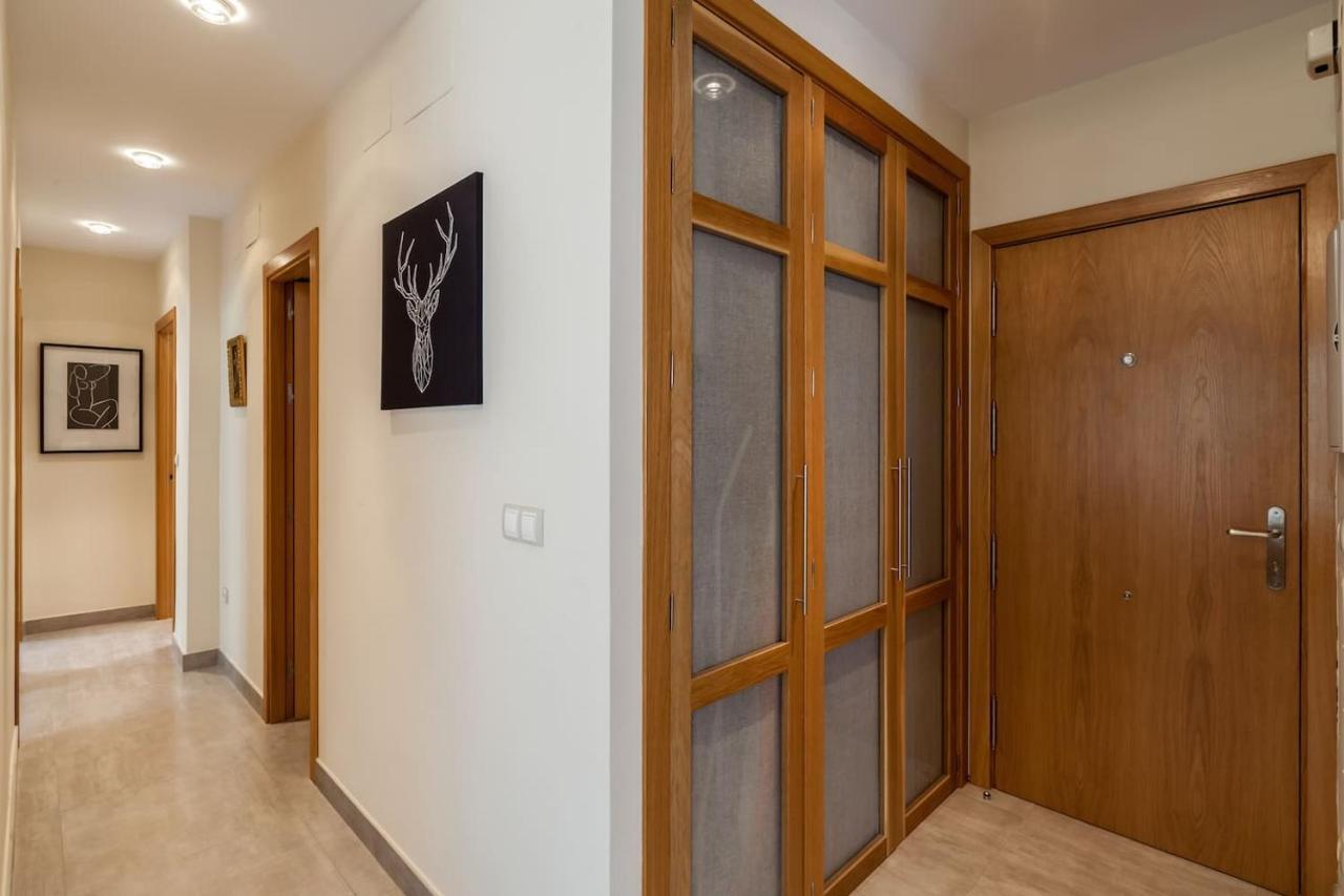 Apartamento Con Encanto En El Barrio De Santa Cruz Seville Luaran gambar